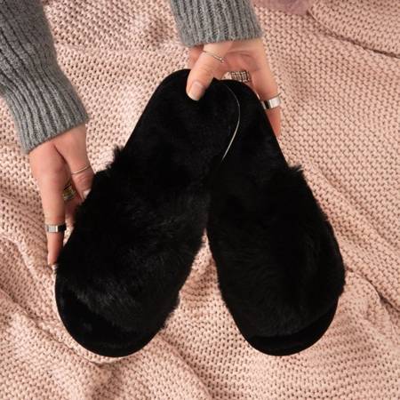 Black women's slippers with fur Novita - Footwear