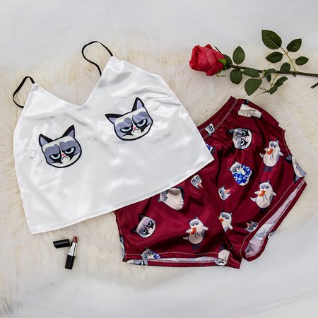 Women's maroon pajamas with a cat print - Clothing