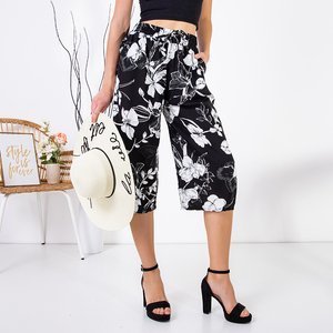 Black and white patterned women's 3/4 PLUS SIZE pants - Clothing