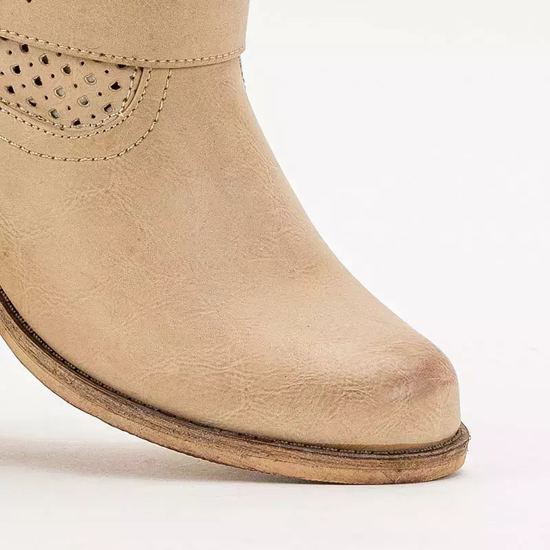 OUTLET Beige women's openwork flat-heeled boots Abastinea - Footwear