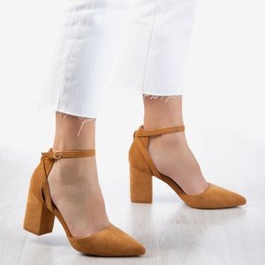 OUTLET Brown, cut pumps on a higher post Party Time - Footwear