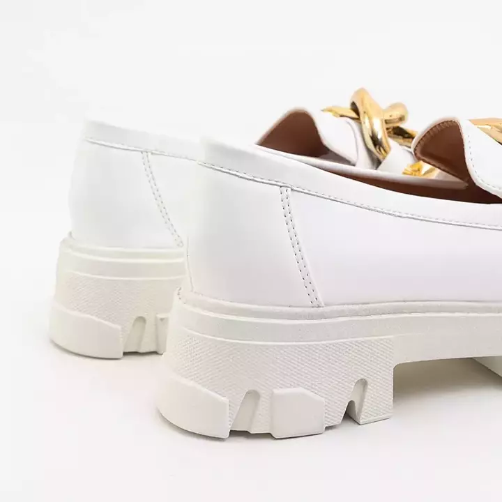OUTLET White shoes with a golden ornament Lygia - Footwear