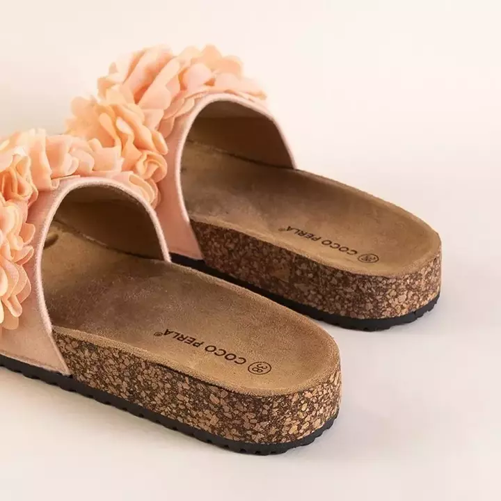 OUTLET Women's light pink slippers with Lamani flowers - Footwear