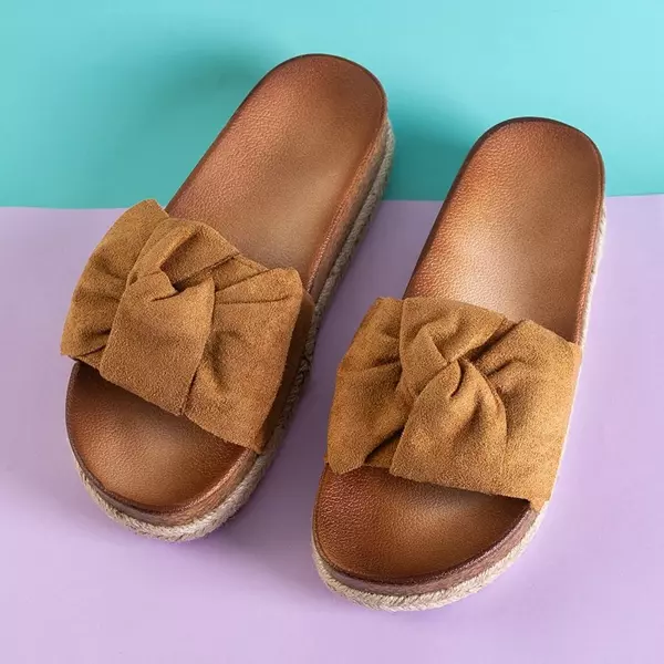 OUTLET Women's slippers with a bow in camel color Jenis - Footwear