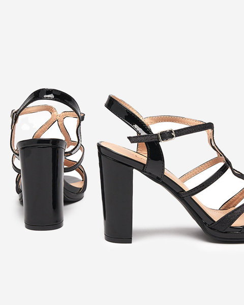 Women's black sandals lacquered on the Ovid-Footwear post
