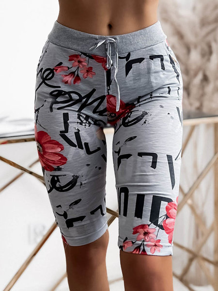Women's gray and red 3/4 print shorts PLUS SIZE- Clothing