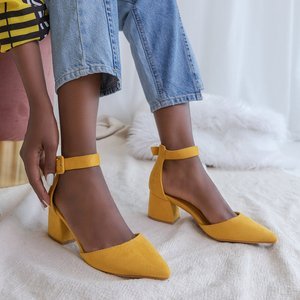 Yellow women's sandals on a post Juti - Footwear